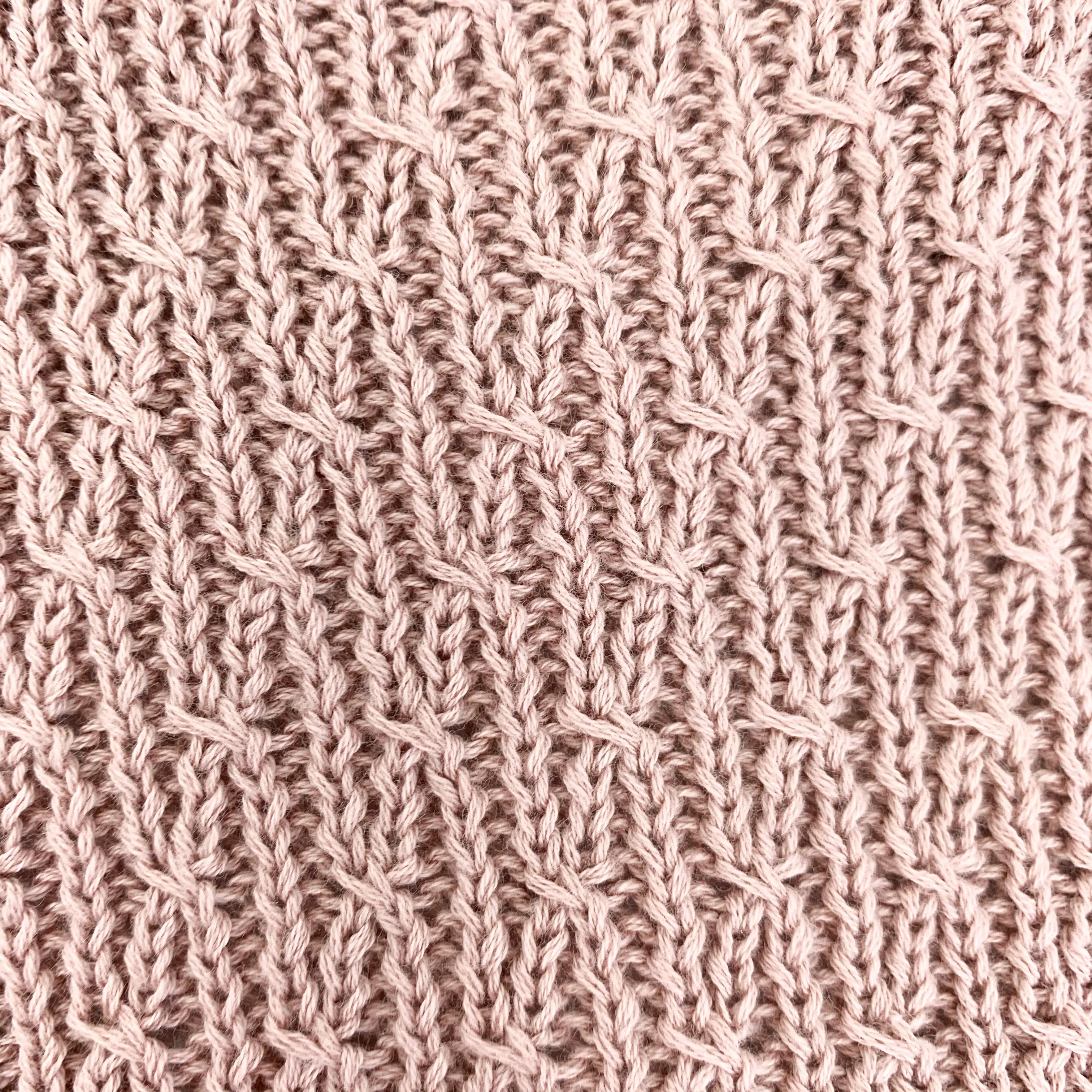 Scallop Frill Knitted Romper - Mauve/ pink