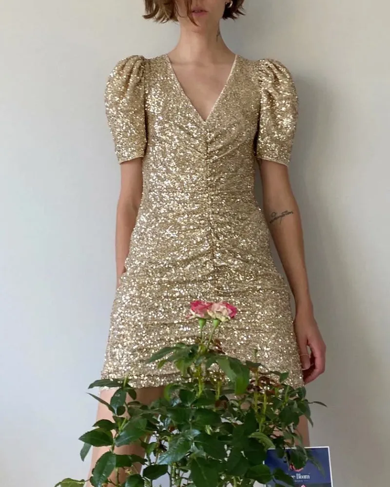 Sequins V-neck Pleated Elastic Waist Mini Dresses