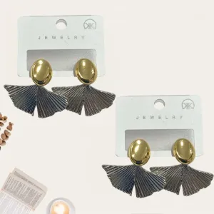 Shell Stud Earrings