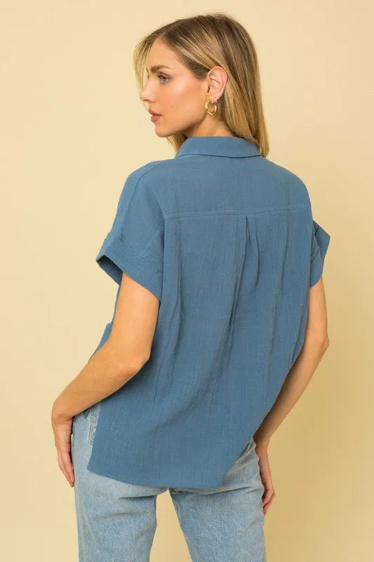 SHORT SLEEVE BUTTON DOWN BLOUSE