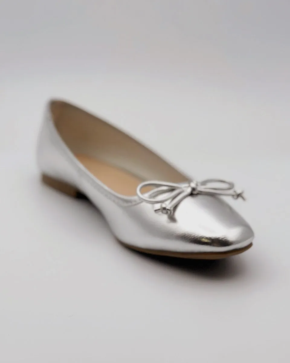 Silver Ballet Flats - size 5.5