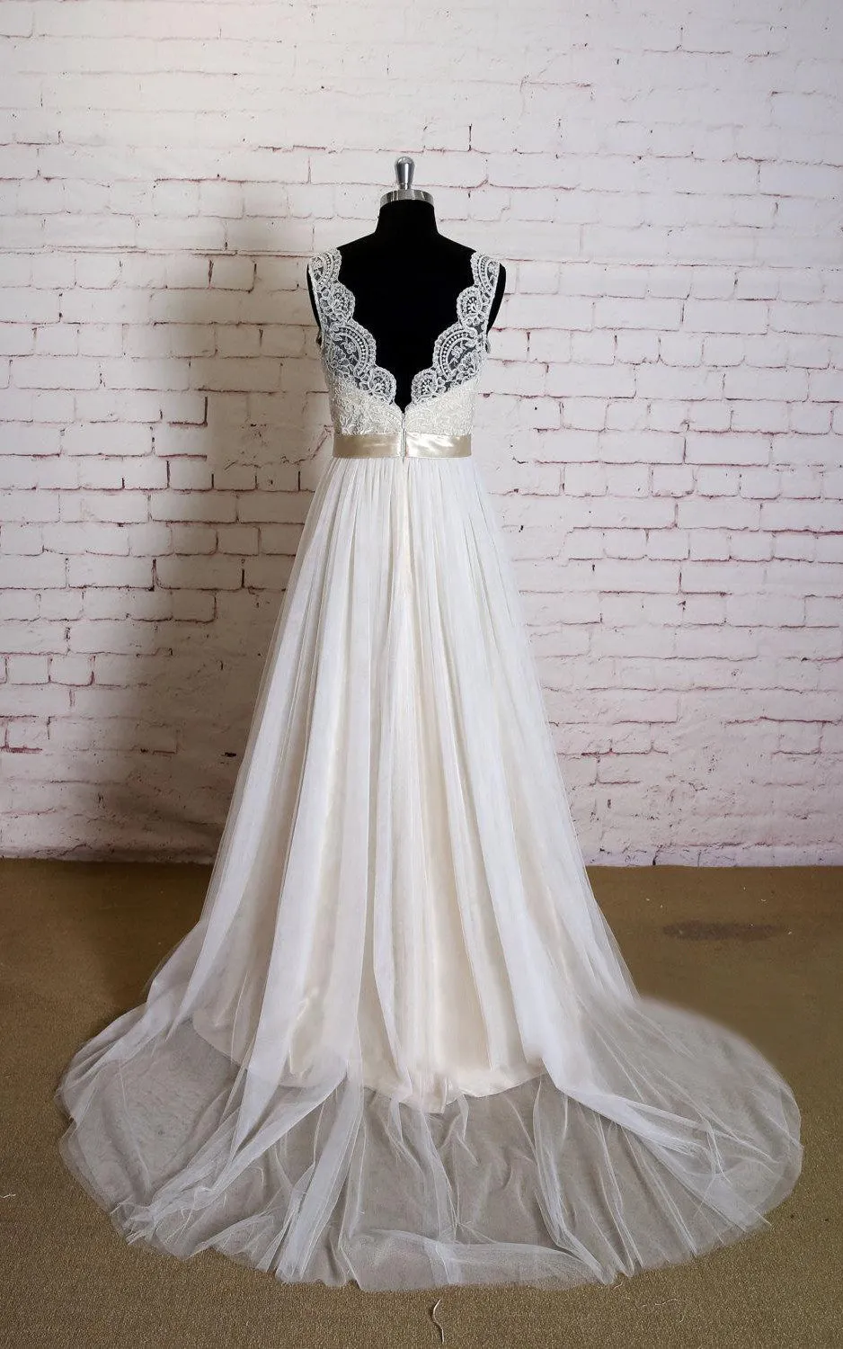 Sleeveless Queen Anne Neck A-Line Tulle Dress With Satin Sash-ET_711438