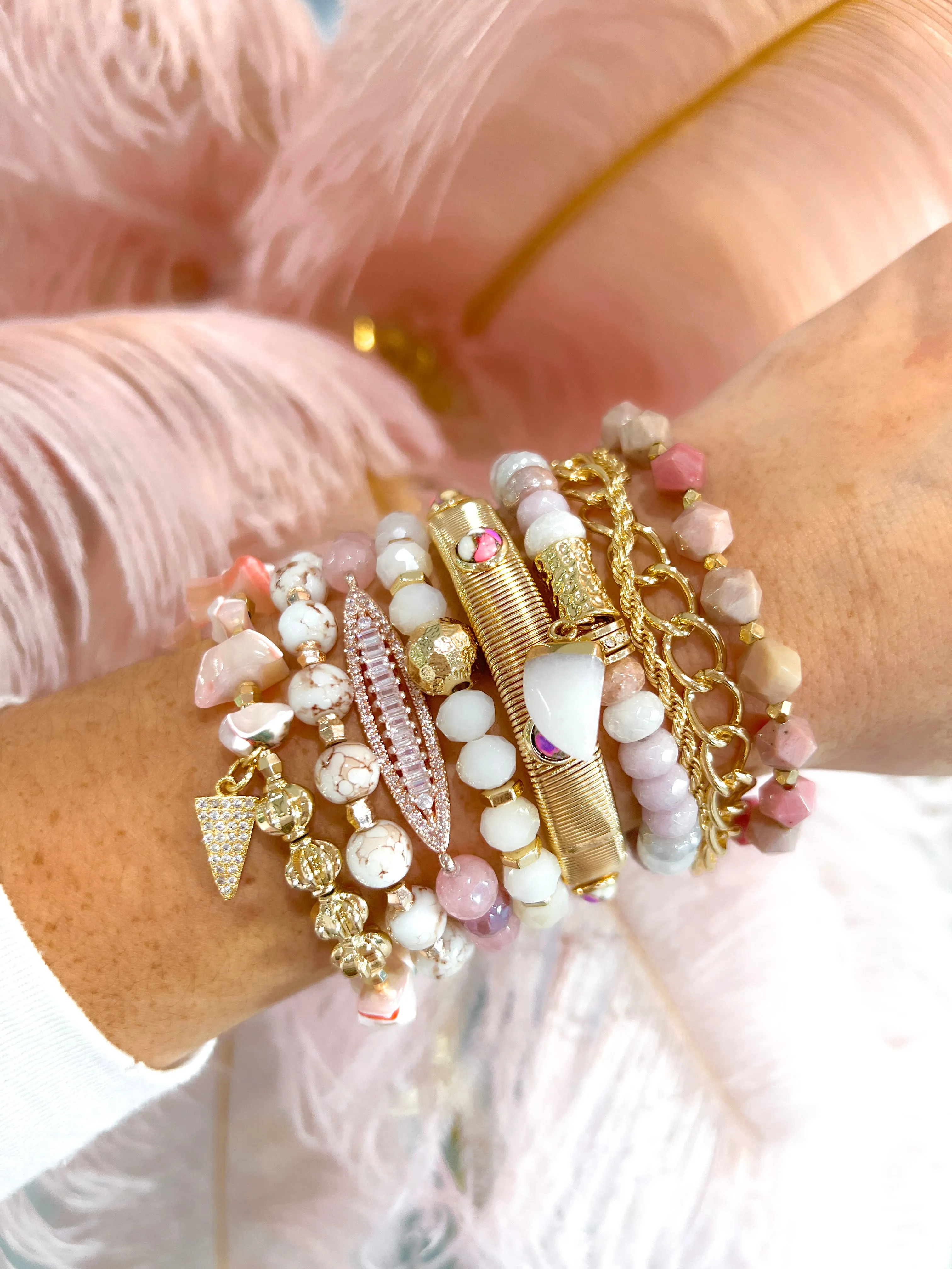Snake Cuff Pink