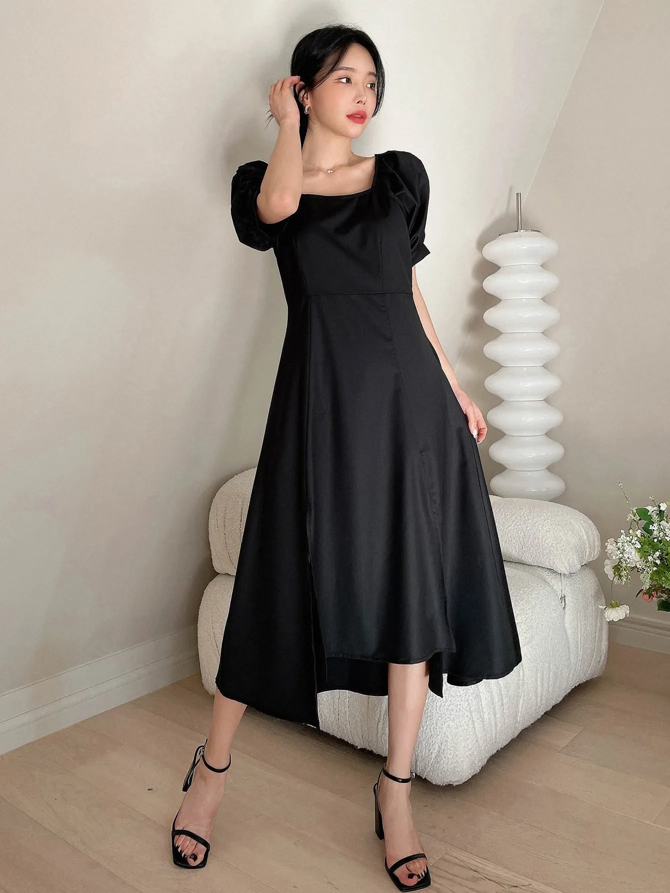 Solid Puff Sleeve A-line Dress