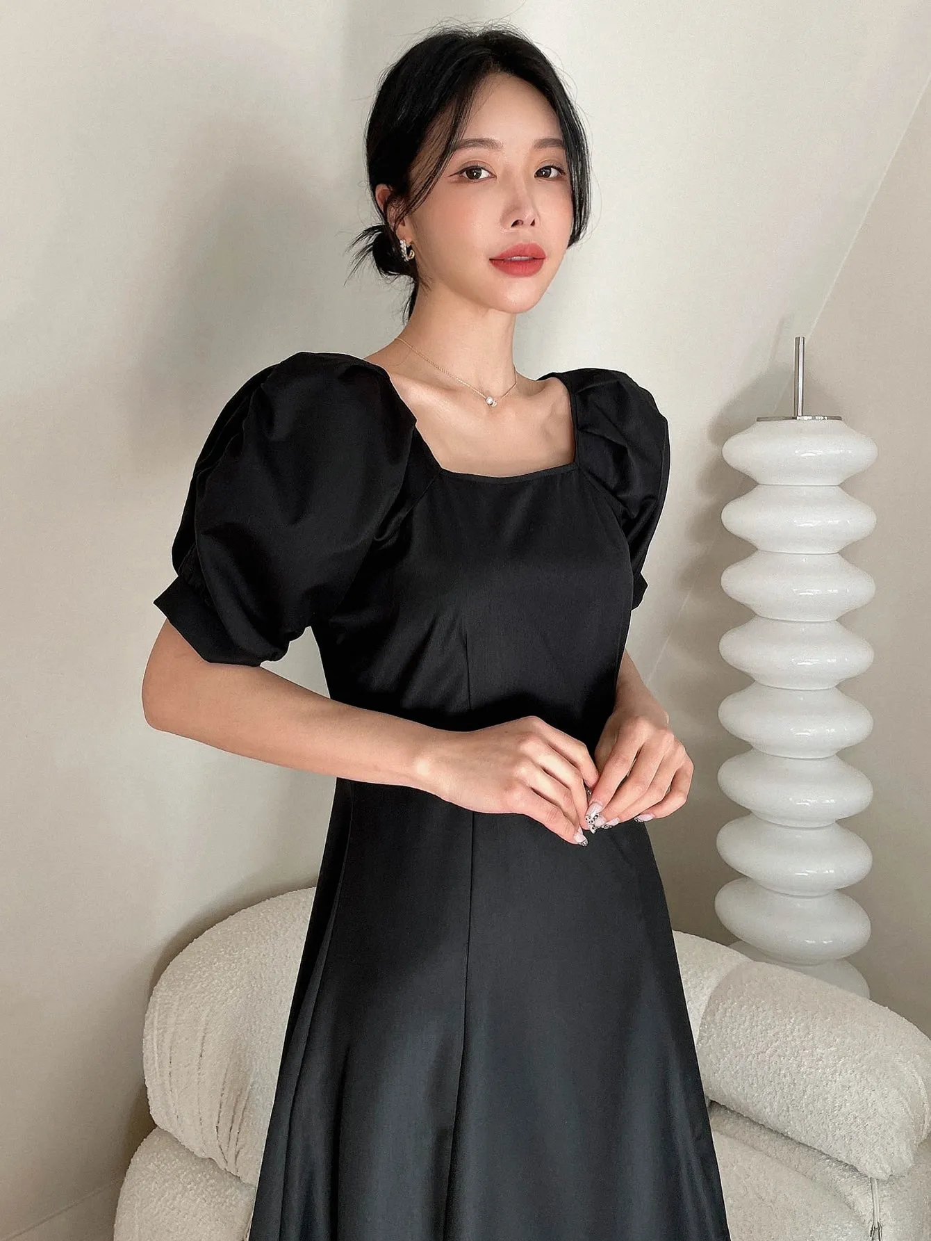 Solid Puff Sleeve A-line Dress