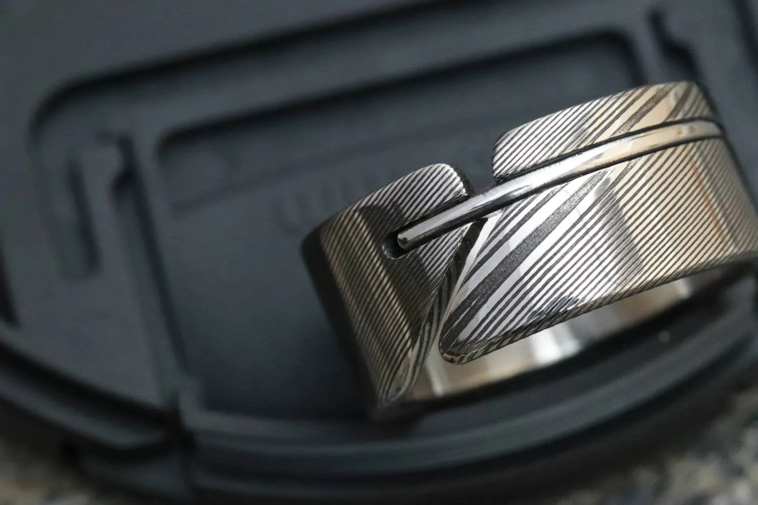 Stainless Steel Damascus damasteel handmade ring handmade mens wedding band  woodgrain ring genuine damascus 10mm ring