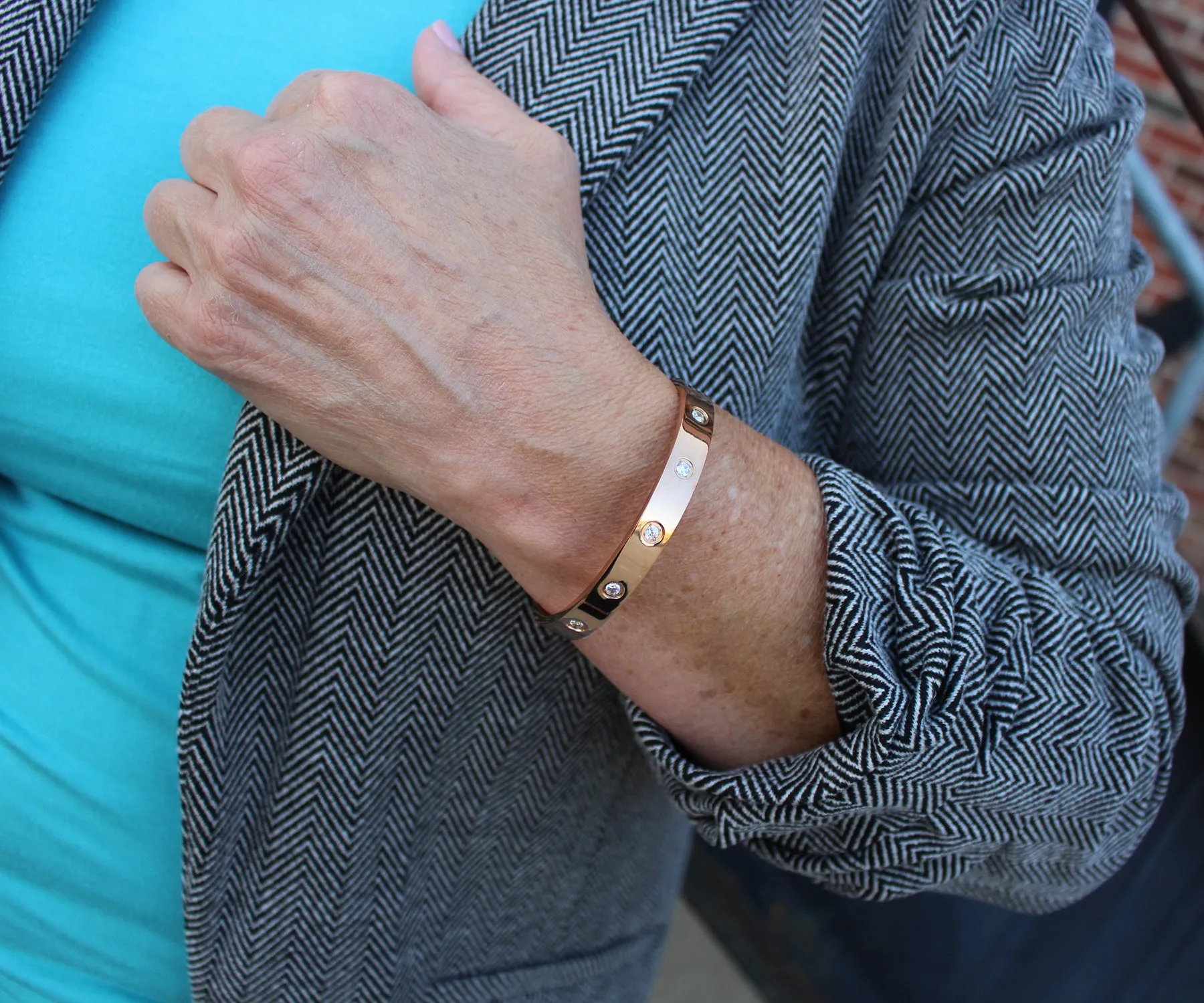 Star Bangle Rose Gold Bracelet
