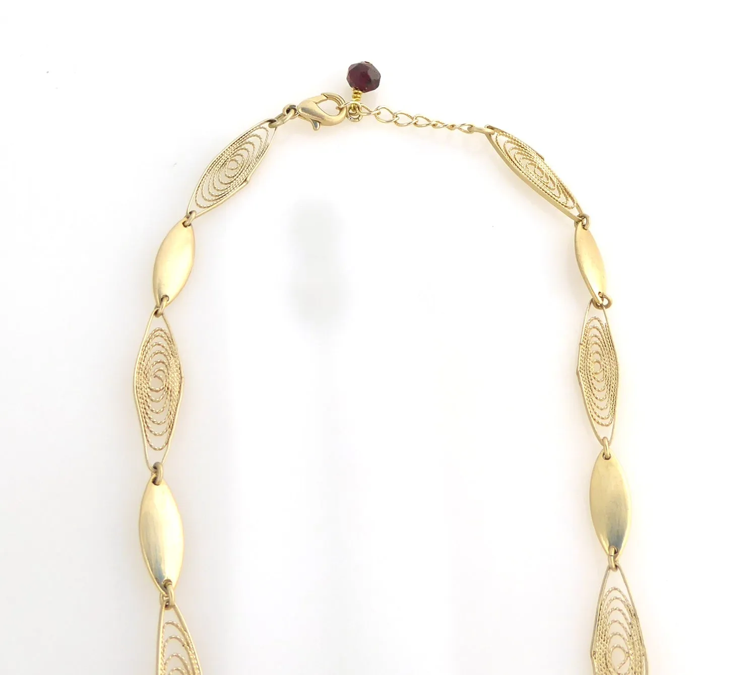Stargate garnet necklace