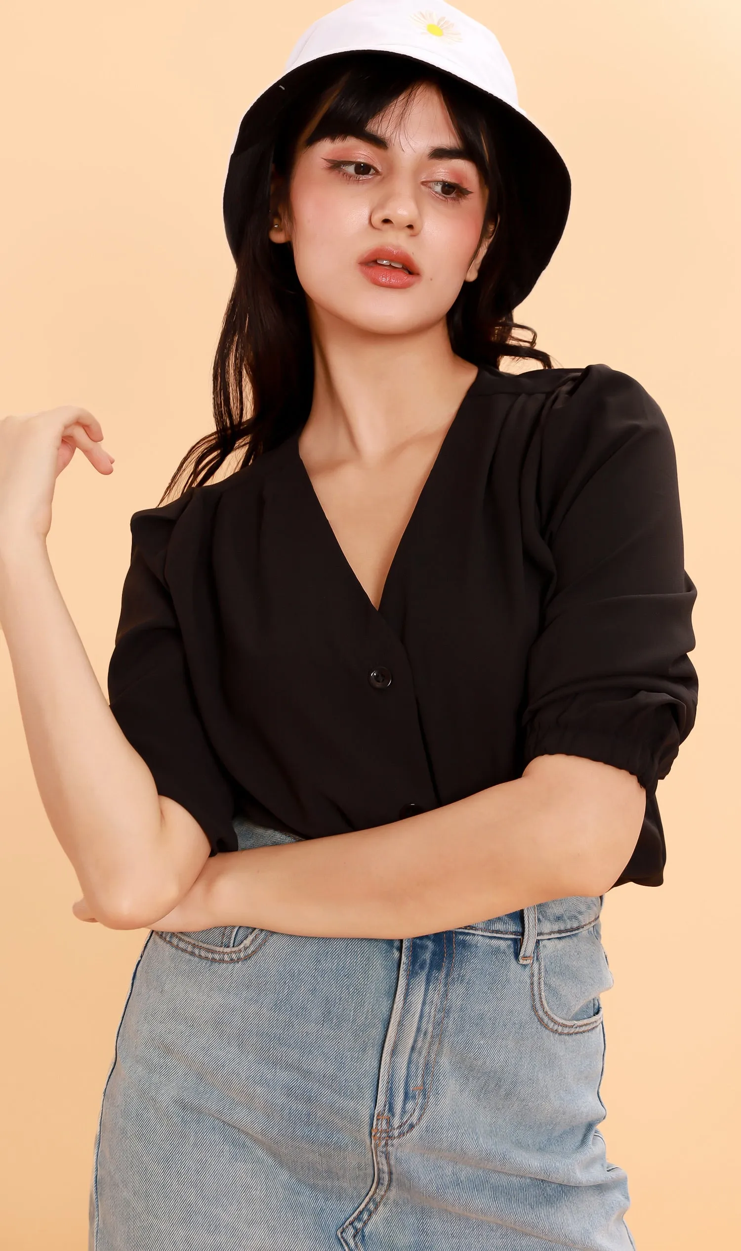 STELLA Button-Down Long-Sleeve Top (Black)
