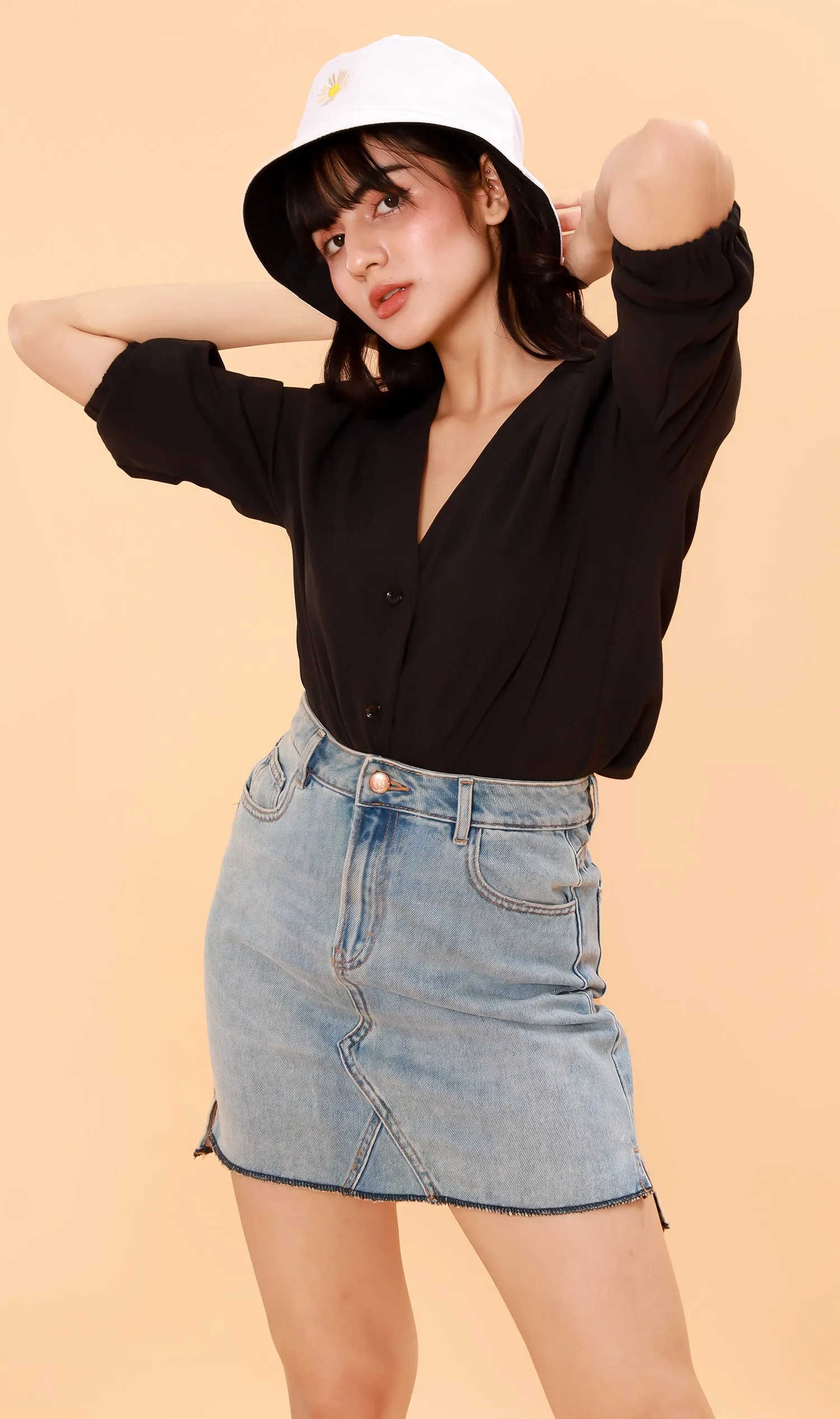 STELLA Button-Down Long-Sleeve Top (Black)