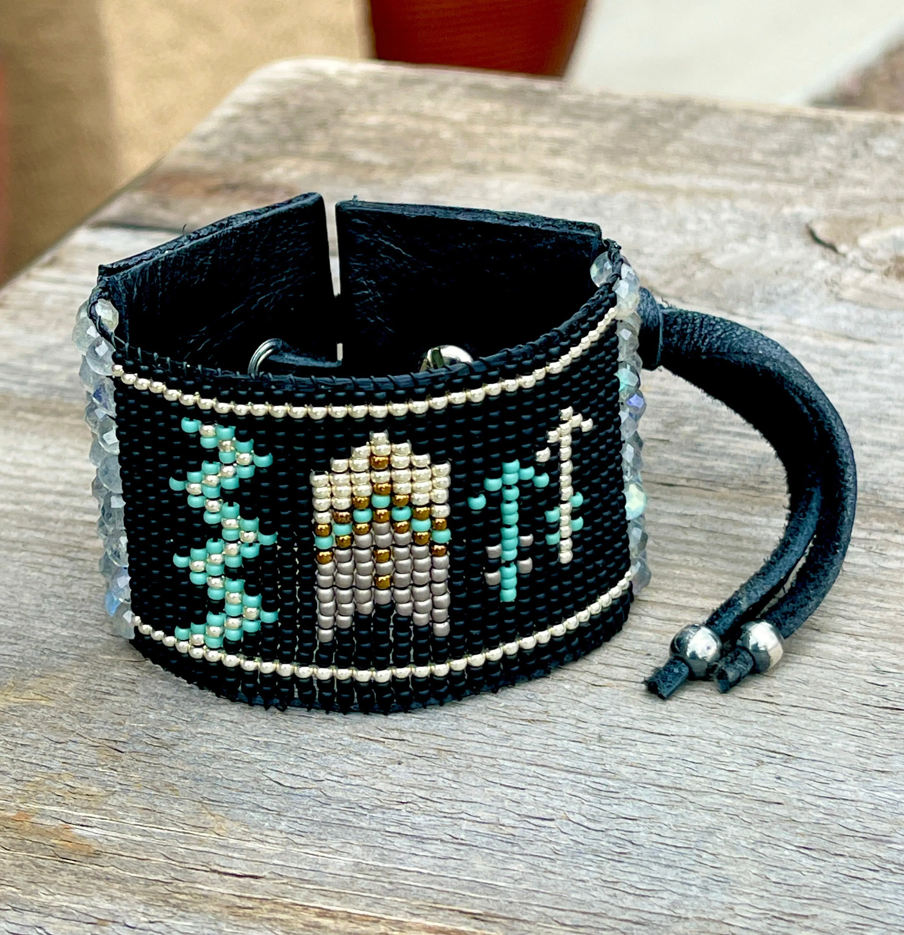 Story Teller Cuff Bracelet; Black Raven