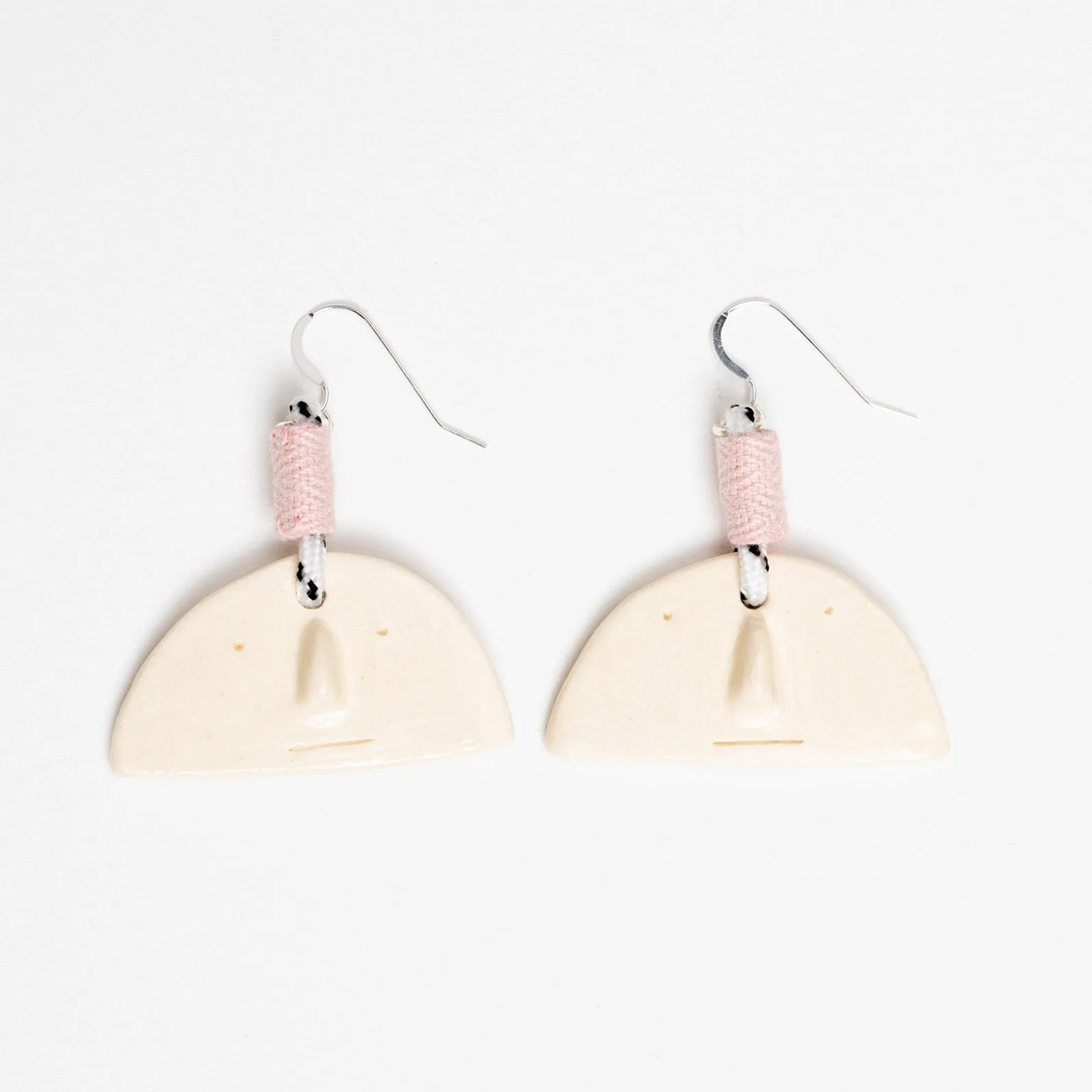 STRAIGHT FACE EARRINGS