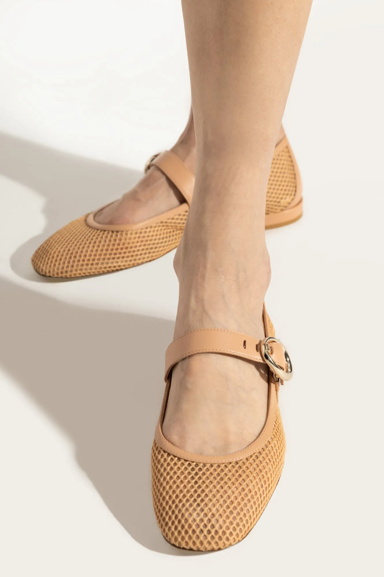 Stuart Weitzman Ballet Flats ‘Arabella’