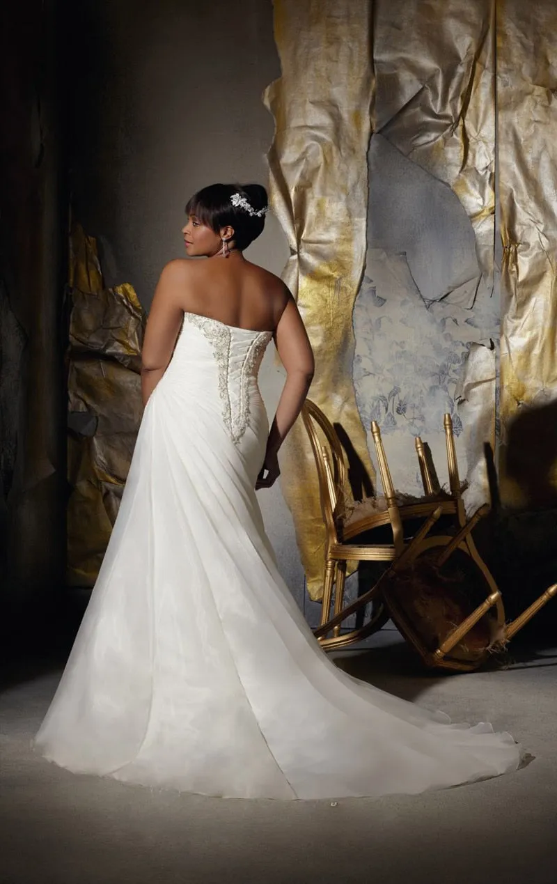 Sweetheart Mermaid Wedding Dress Organza With Crystal Chapel Train Fall and Winter Bride