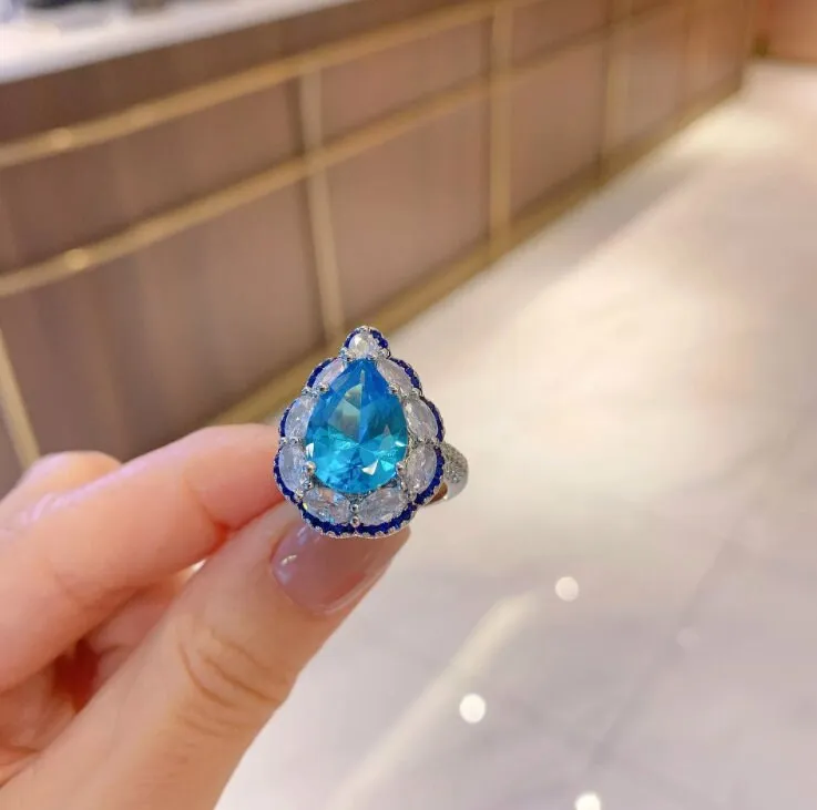 Teardrop Ring | Blue Diamond Ring | Blue Diamond Engagement Ring