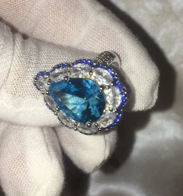 Teardrop Ring | Blue Diamond Ring | Blue Diamond Engagement Ring