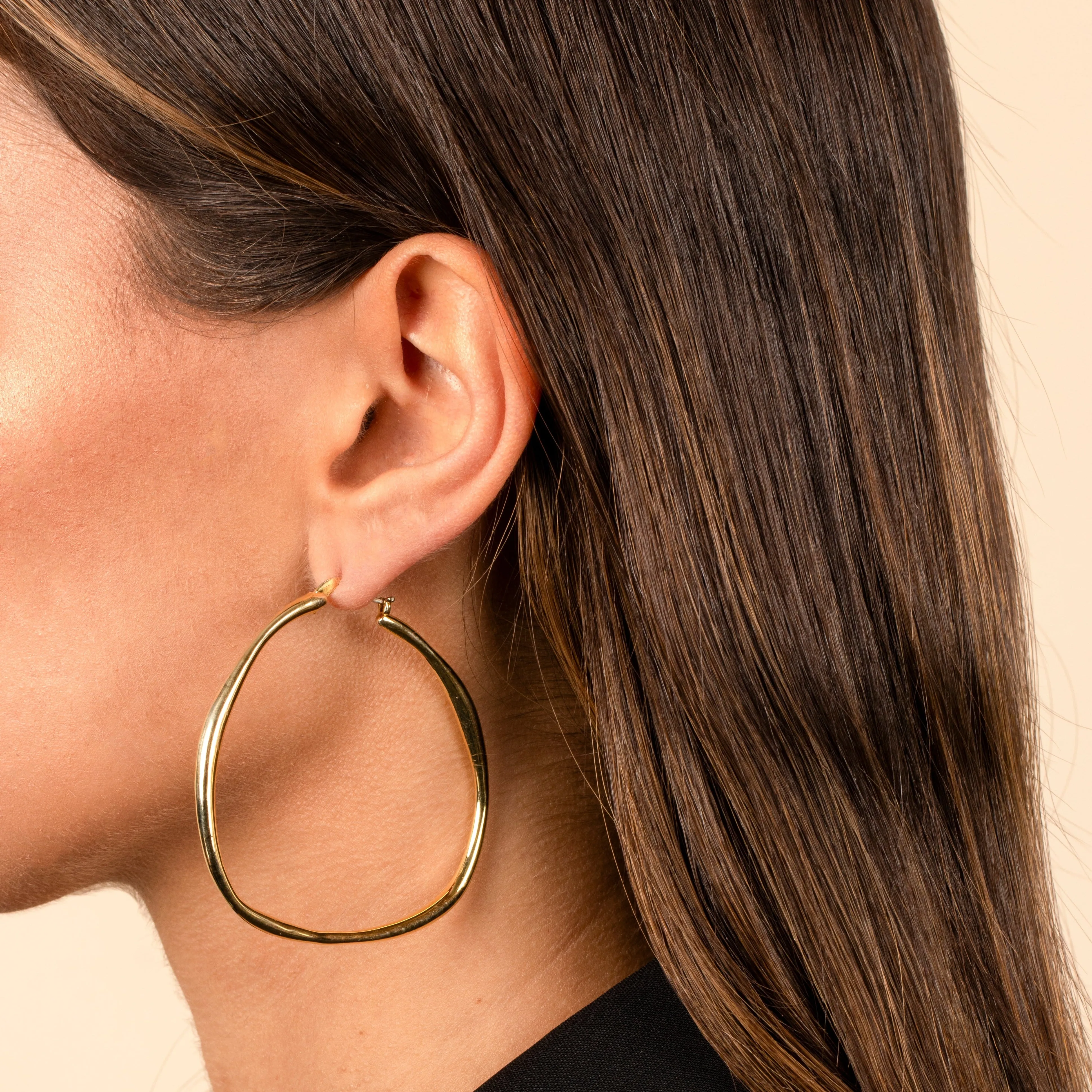 Thin Solid Wavy Open Hoop Earring