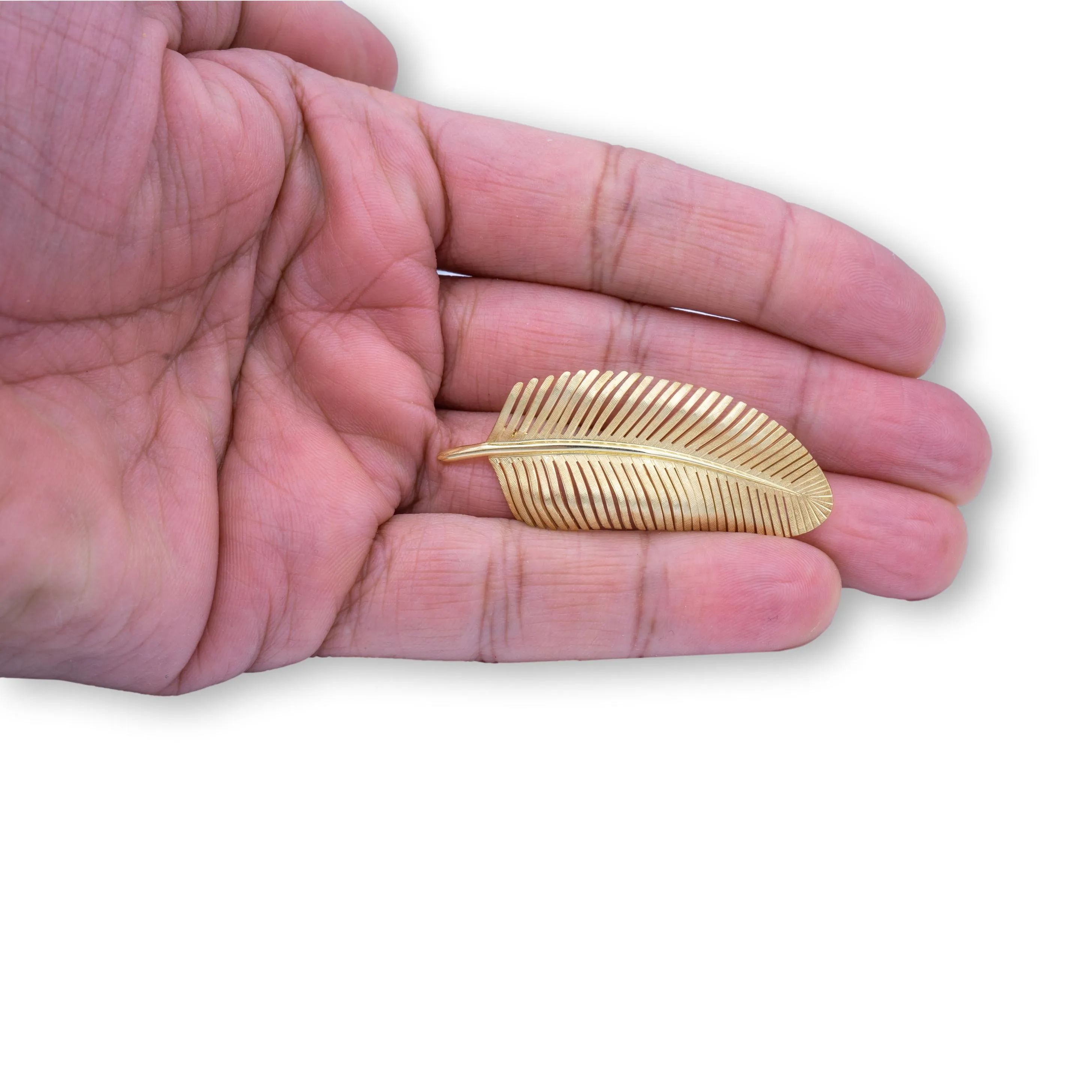 Tiffany and Co. Vintage 18K Yellow Gold Feather Motif Florentine Brooch