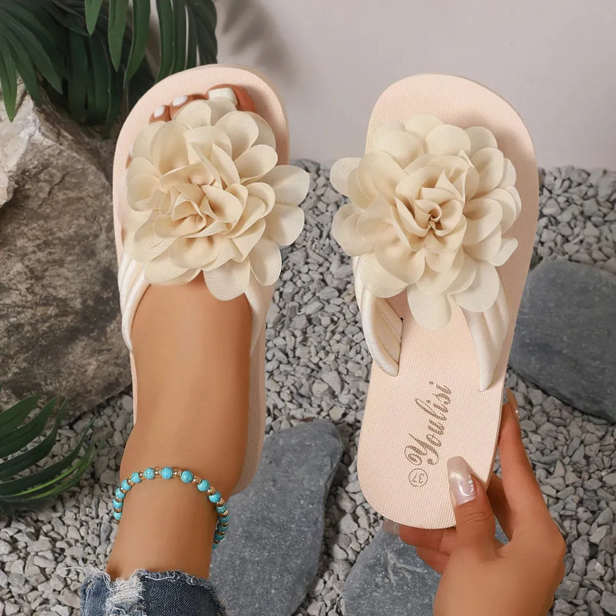 Toe Post Platform Sandals