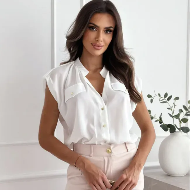 Trendsetter Sleeveless Button-Up Utility Shirt