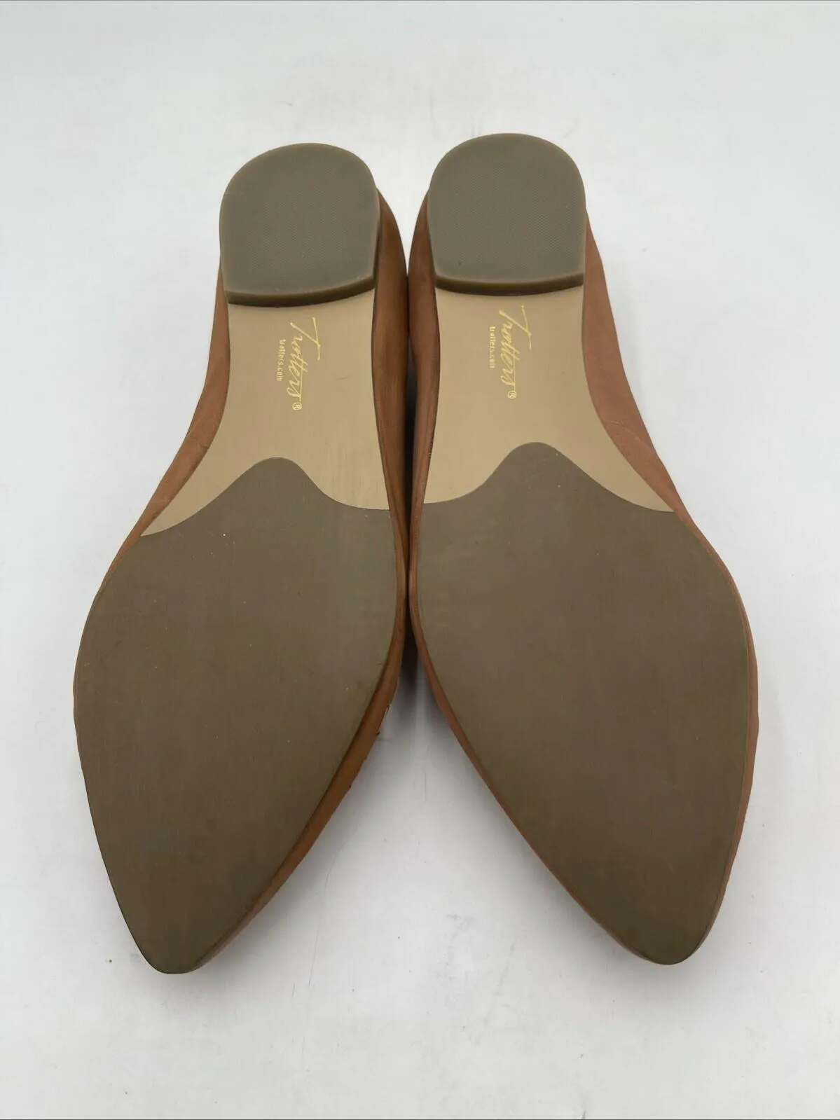 Trotters Estee Woven Casual Flats Beige  Size 8.5WW - Very Good