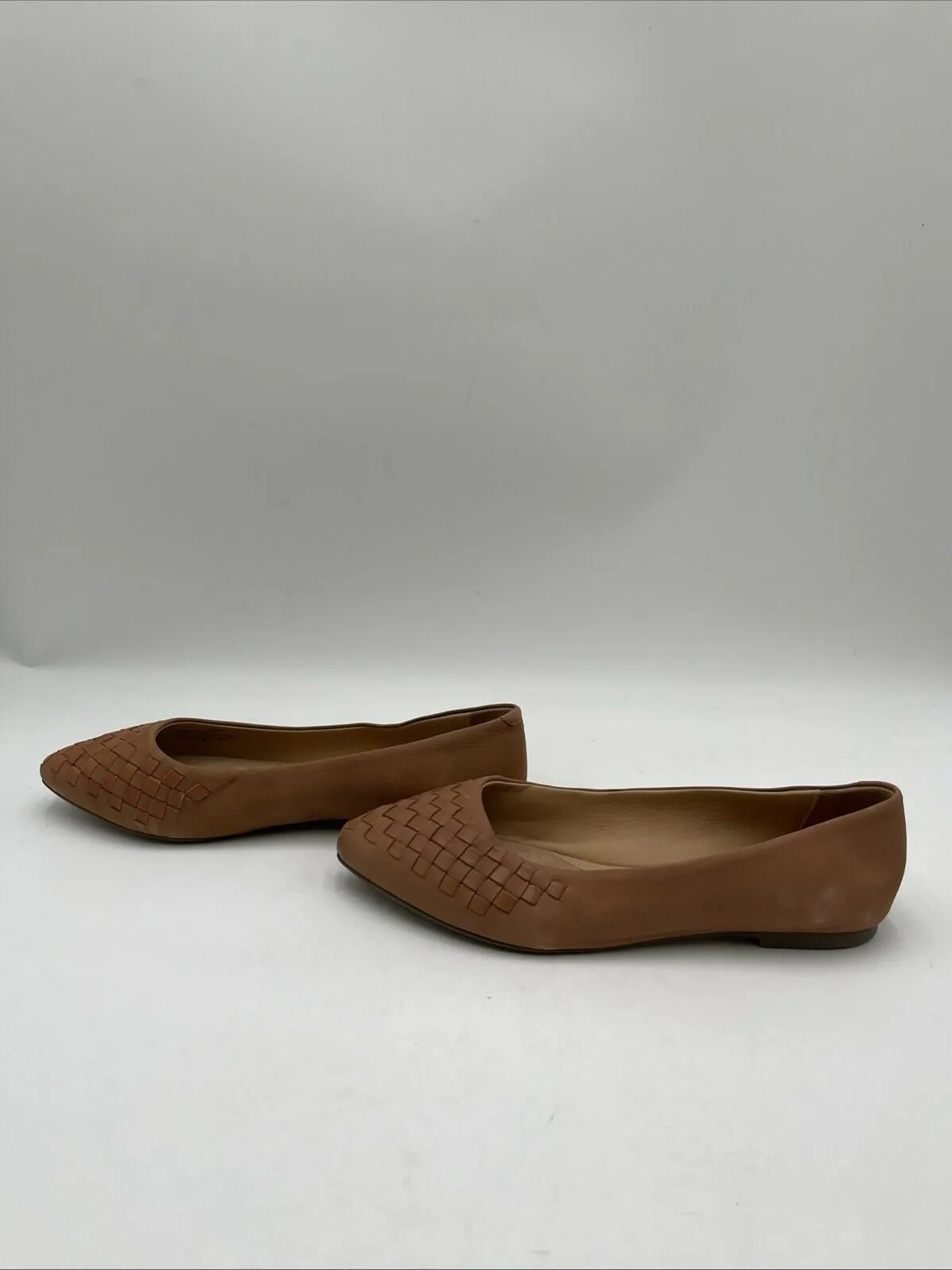 Trotters Estee Woven Casual Flats Beige  Size 8.5WW - Very Good