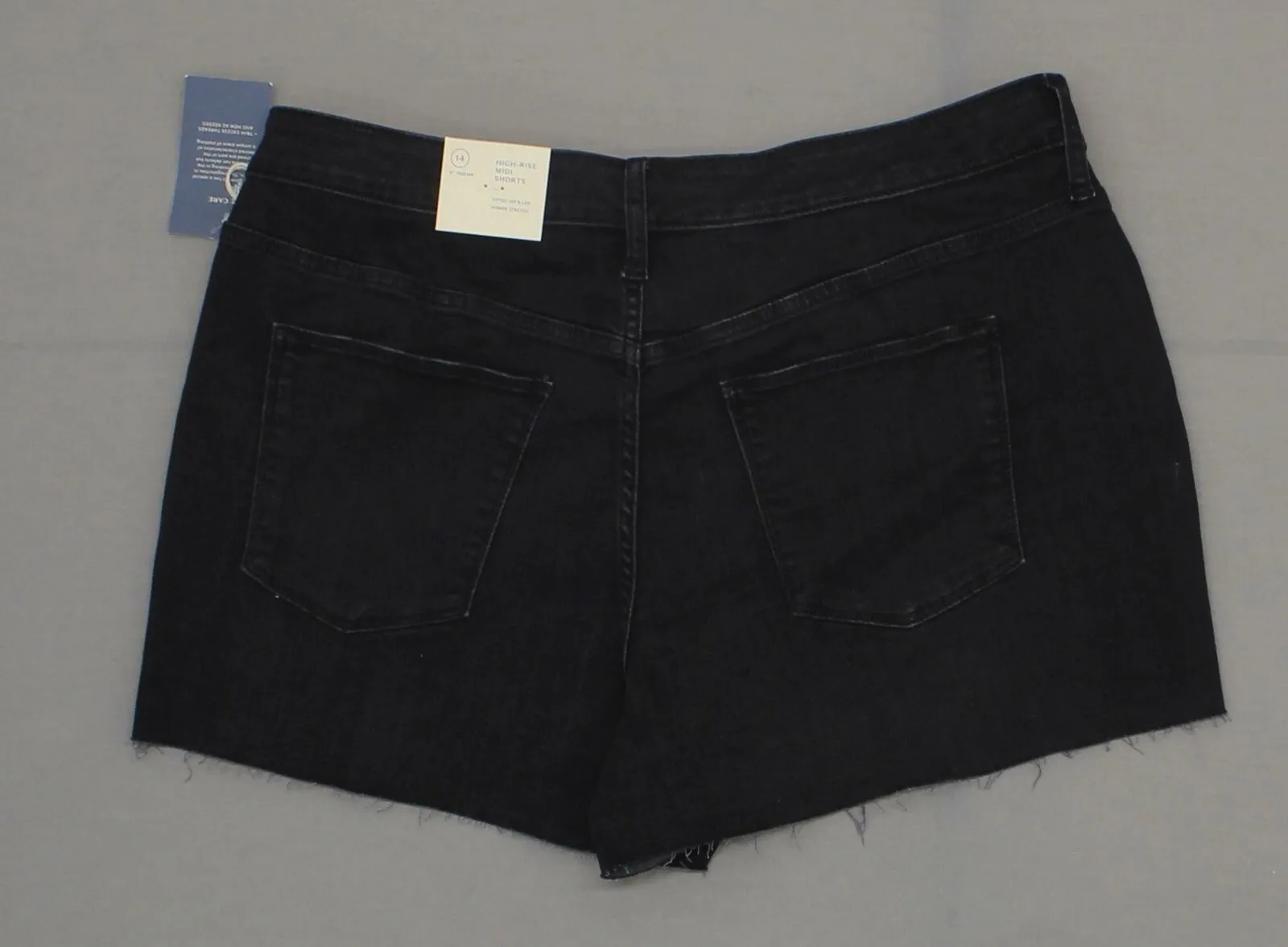 Universal Thread Women's High-Rise Midi Jean Shorts Black Denim