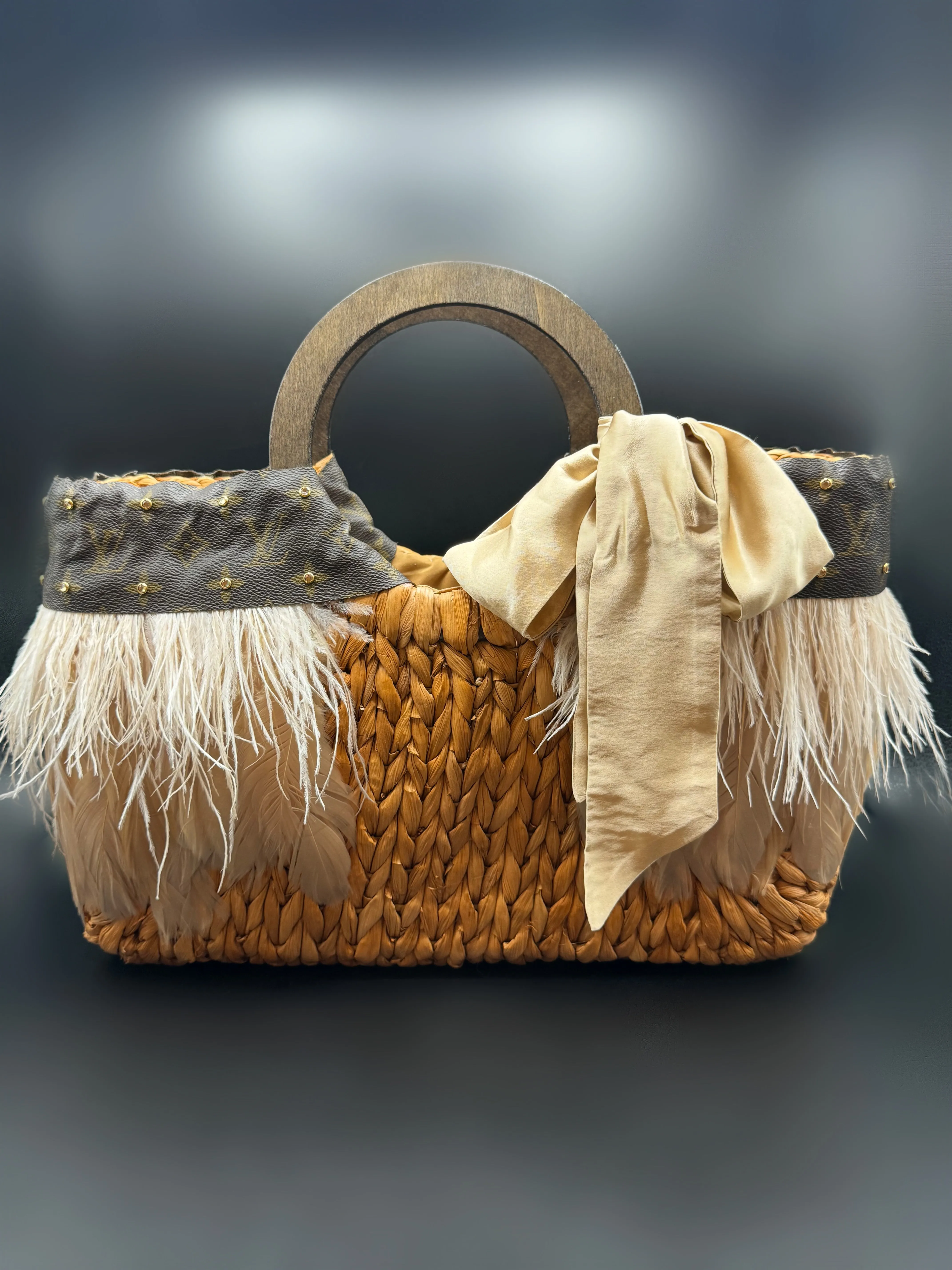Upcycled Charming Feathers