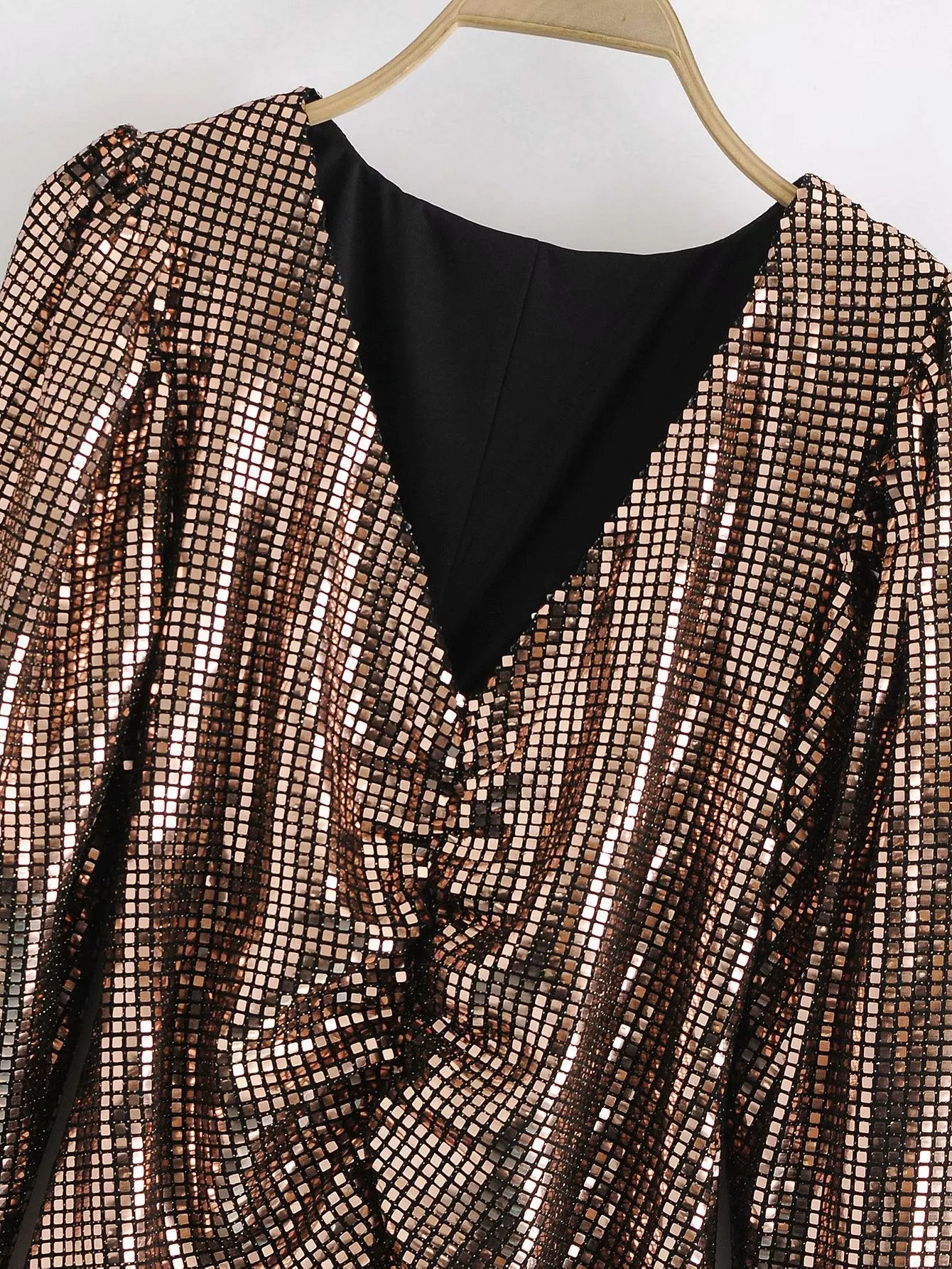 V-neck Sequins Shirred Frill Party Bodycon Mini Dresses