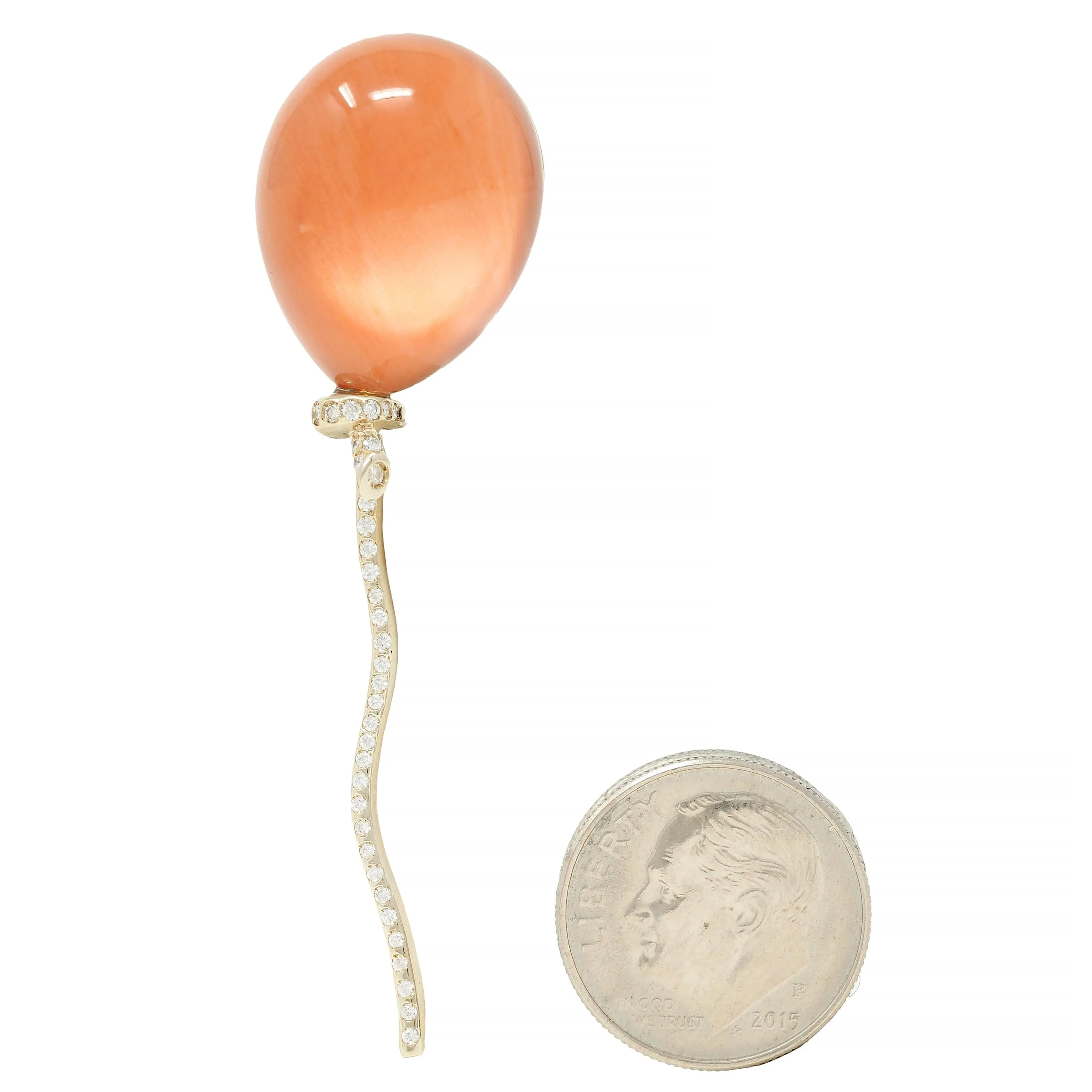 Vhernier Diamond Quartz Coral Mother-of-Pearl 18 Karat Gold Balloon Palloncino Brooch