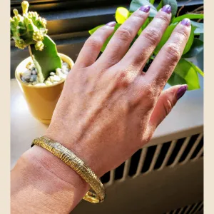 Vintage - Gold Bangle