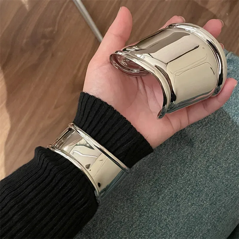 Vintage Hyperbole Smooth Cuff Bracelet For Women Jewelry Accessories