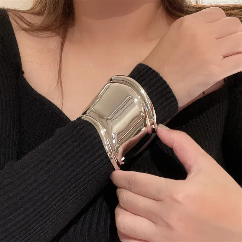 Vintage Hyperbole Smooth Cuff Bracelet For Women Jewelry Accessories