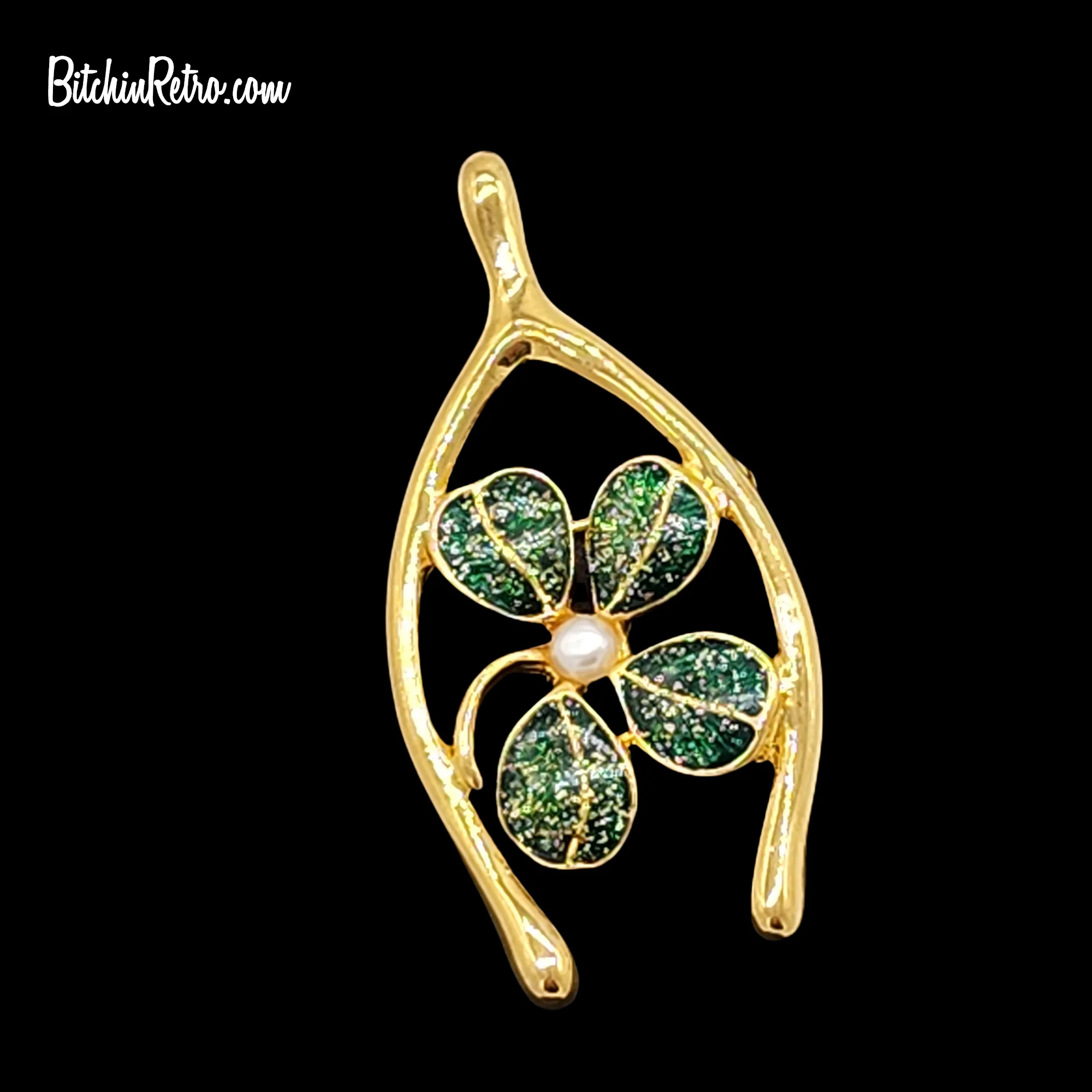 Vintage Japan Beaded Necklace with JJI Lucky Shamrock Brooch