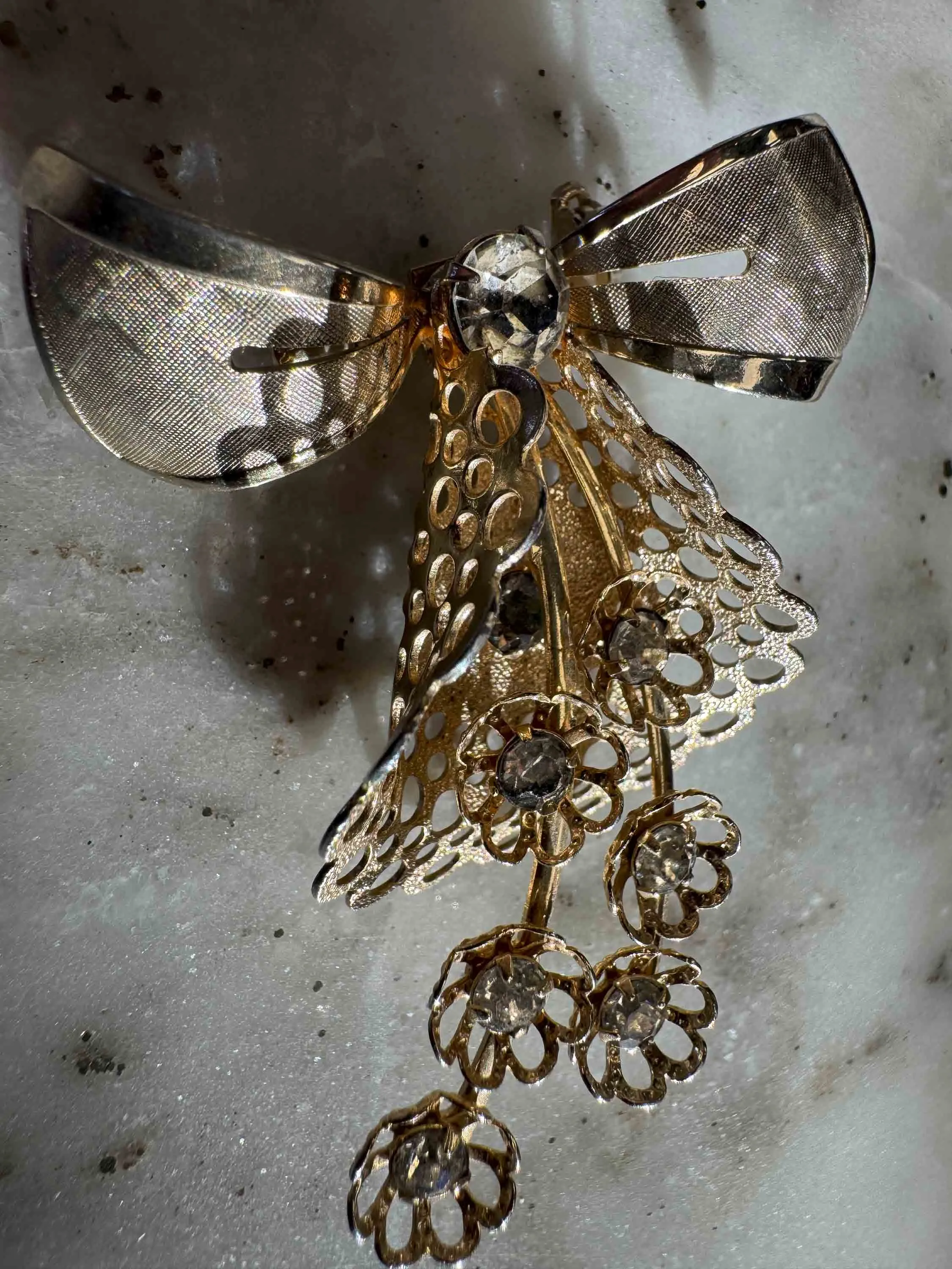 Vintage Rhinestone Bow Brooch