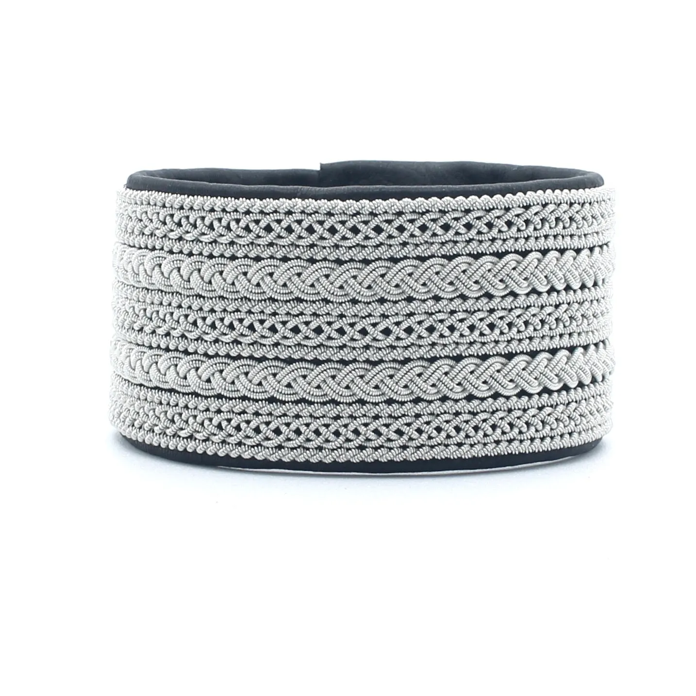 Wide Cuff