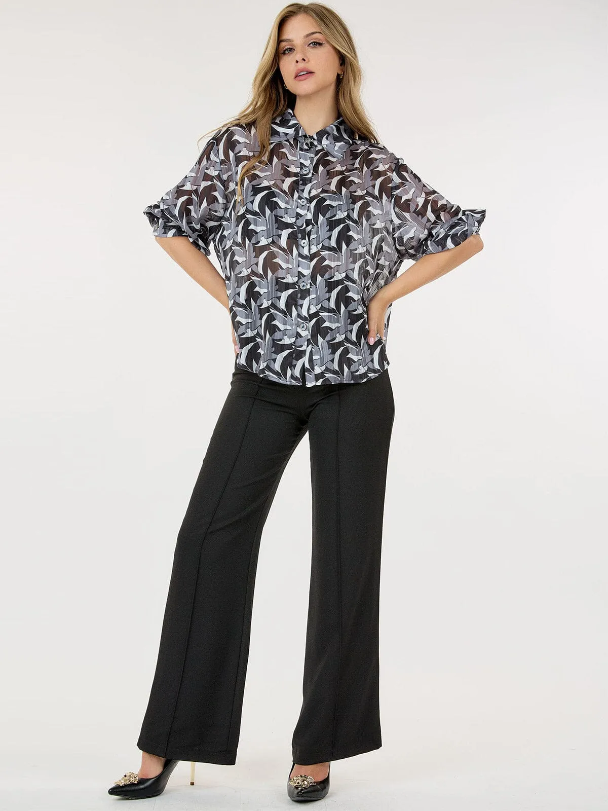 WOMEN'S 3/4 SLEEVE BUTTON CLOSURE MULTI PRINT BLOUSE