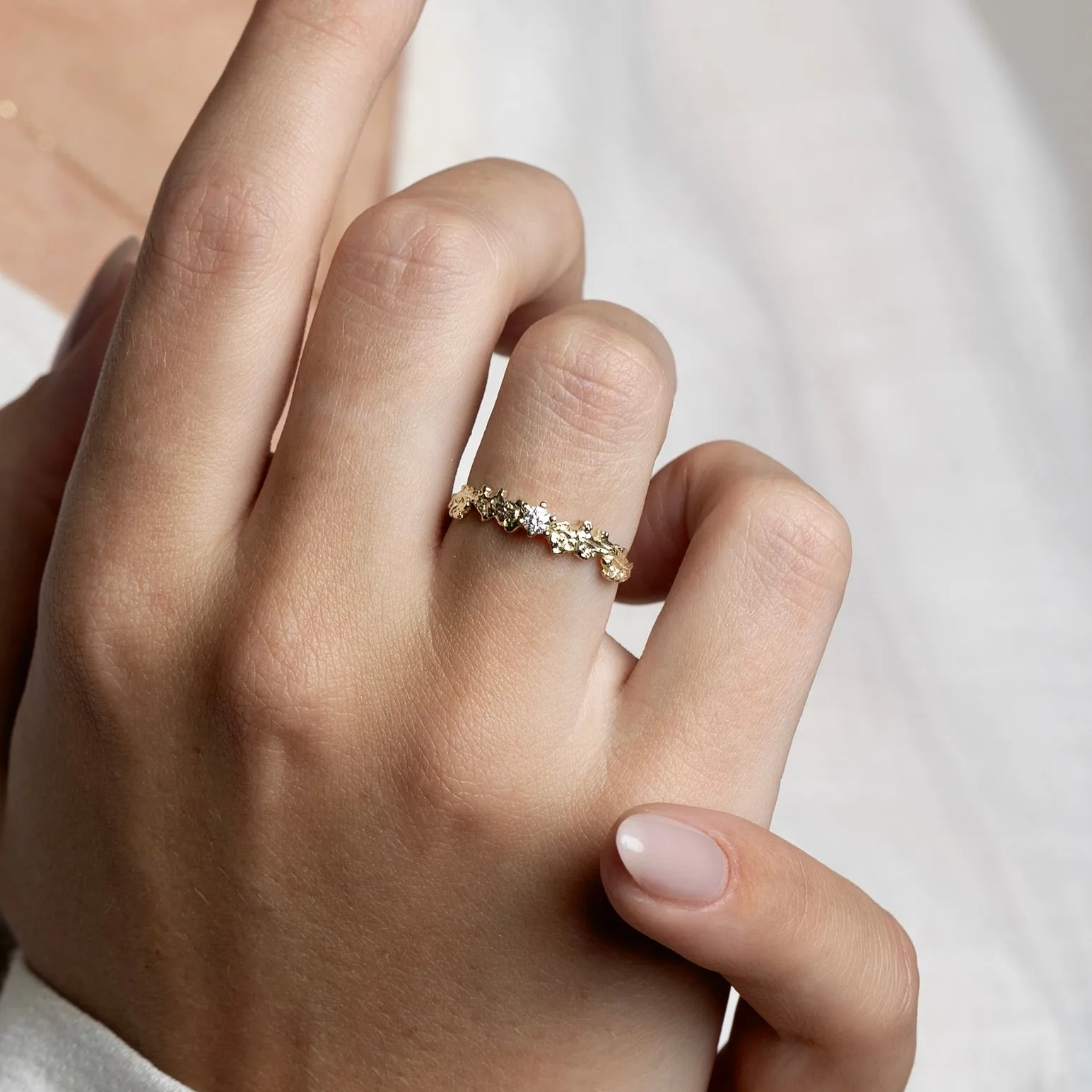 Women's diamond ring - ERIKA