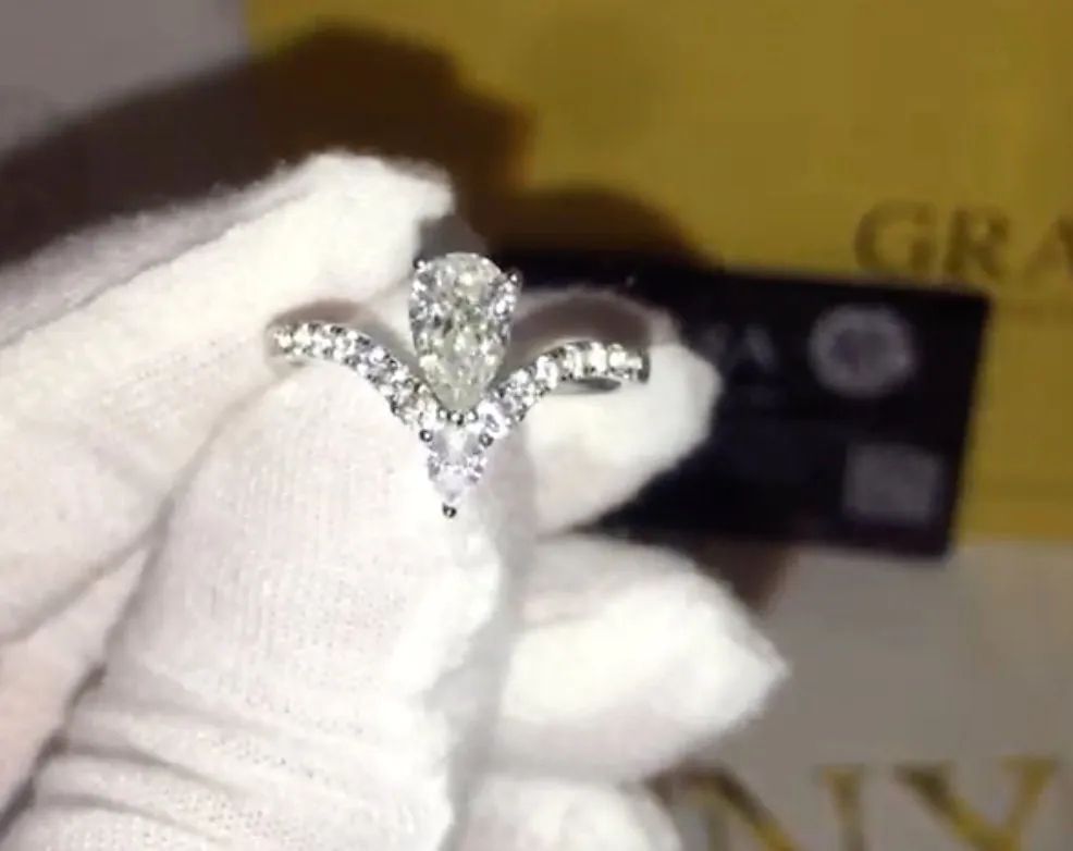 Womens Engagement Ring | Moissanite Engagement Ring