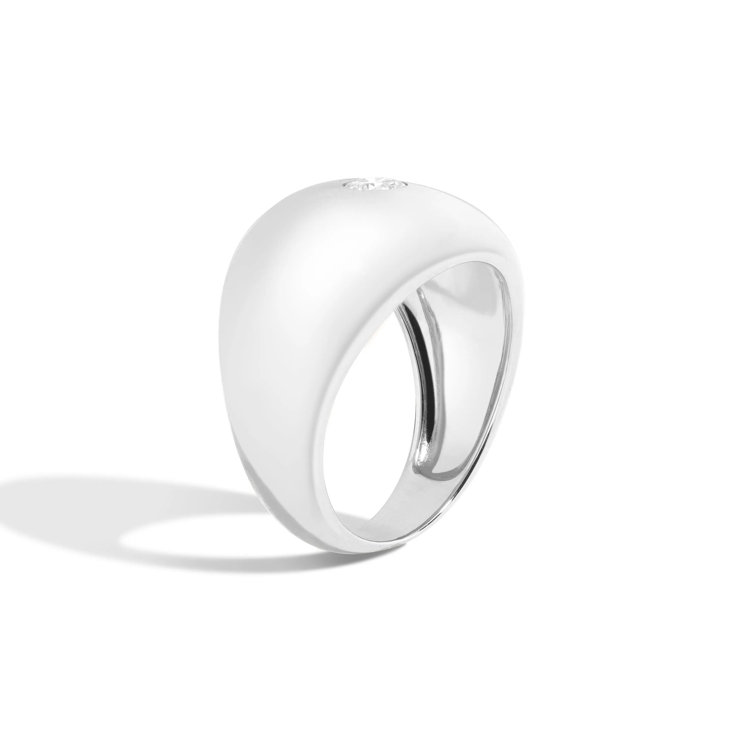 XL Bombe Ring with Brilliant Diamond